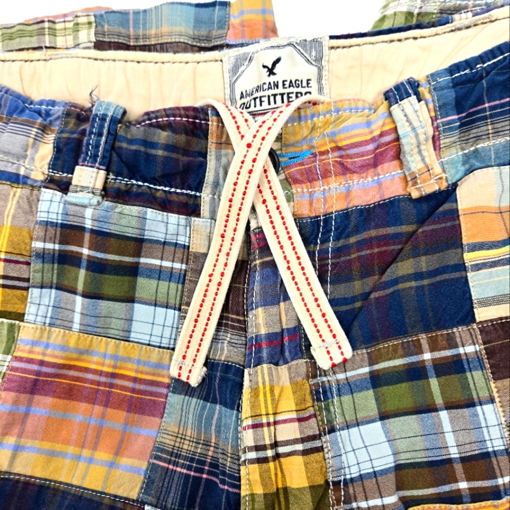 American Eagle Patchwork Cargo Shorts Size 34 Mul… - image 4